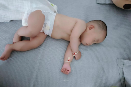 甘南宝宝口水多怎么回事